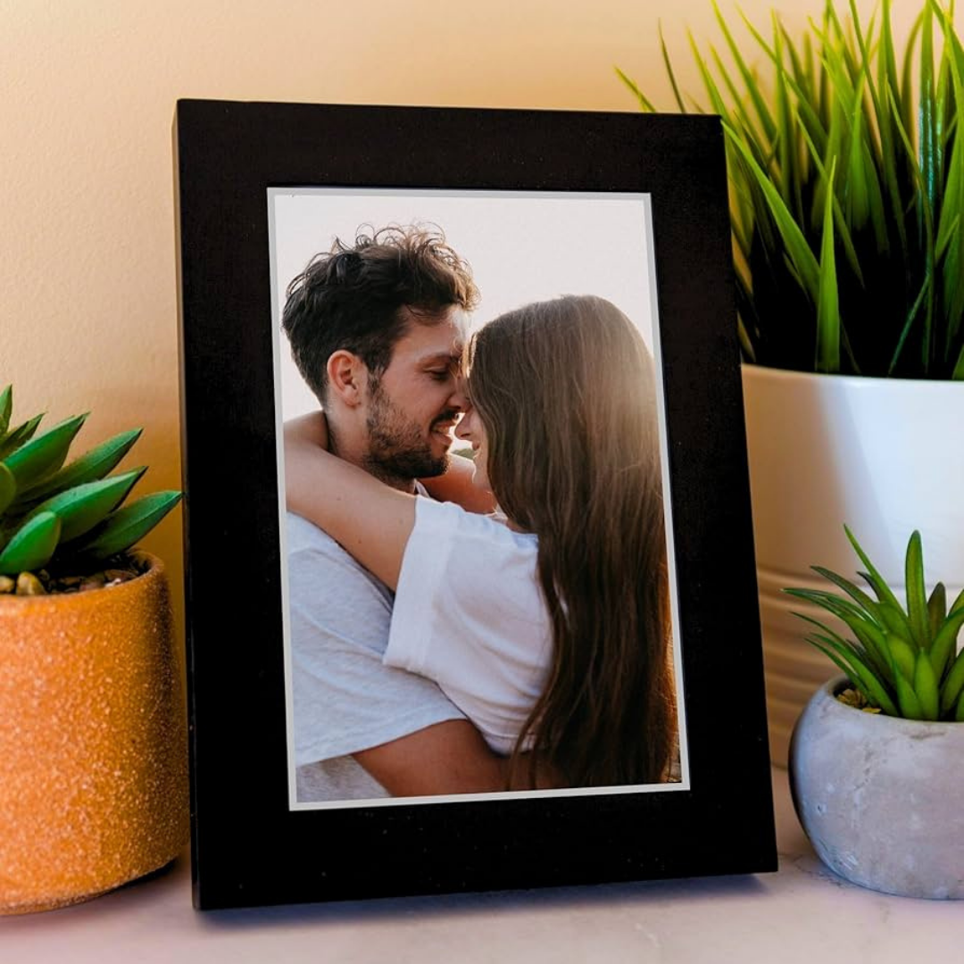 Customizable Photo Frame