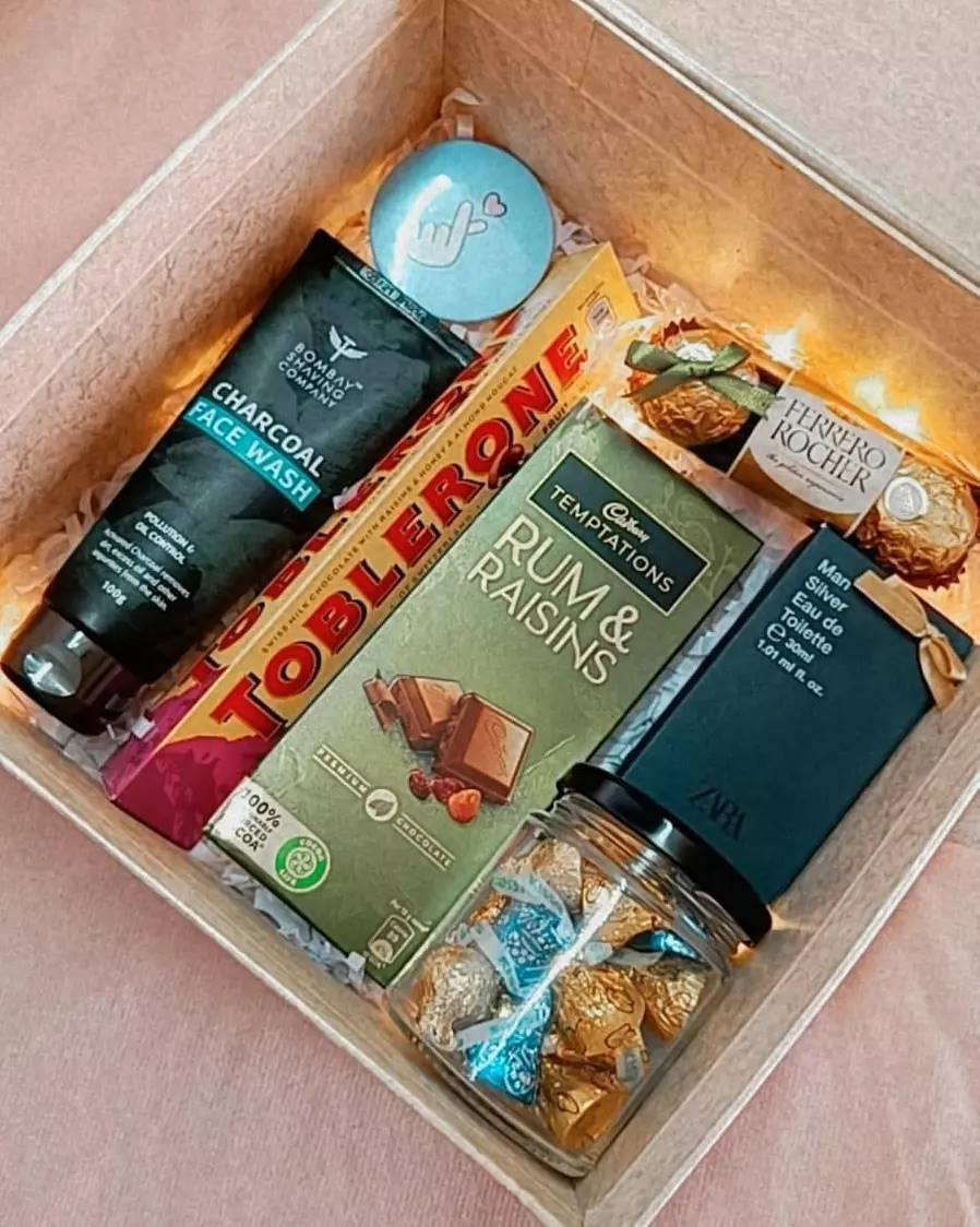 Gourmet Essentials – Curated Indulgence
