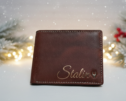 Personalised men’s leather wallet with custom name engraving. A premium customised gift for him, corporate gifting or festive hampers.